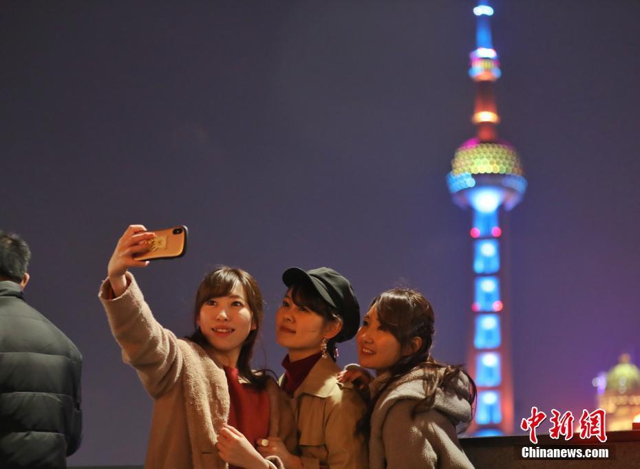 炙手可热 第3页